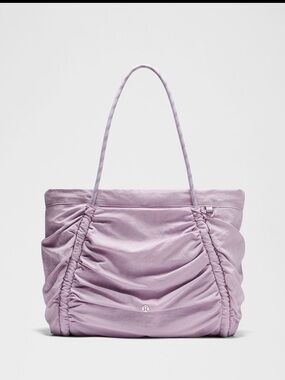 Lululemon Ruched Tote Bag 24L
